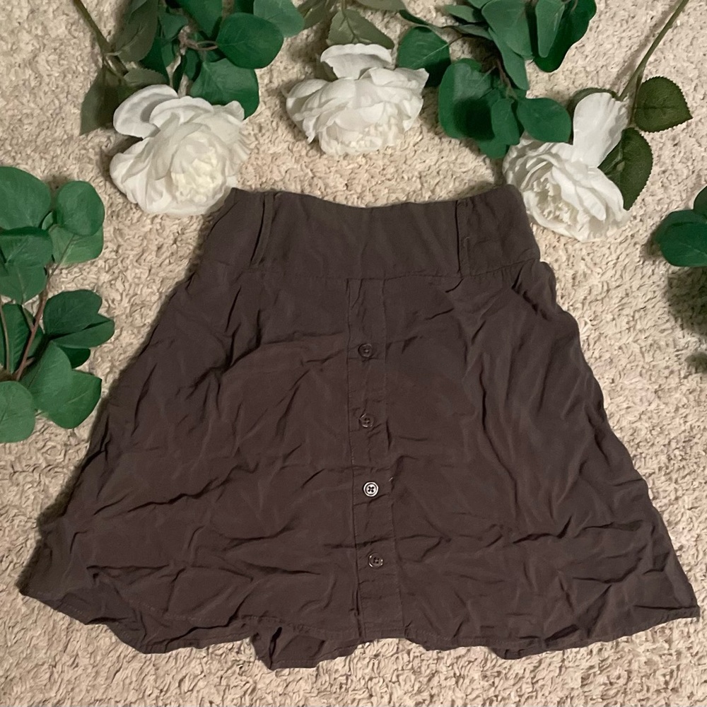 Summer skirt, fair condition, color green, size XS